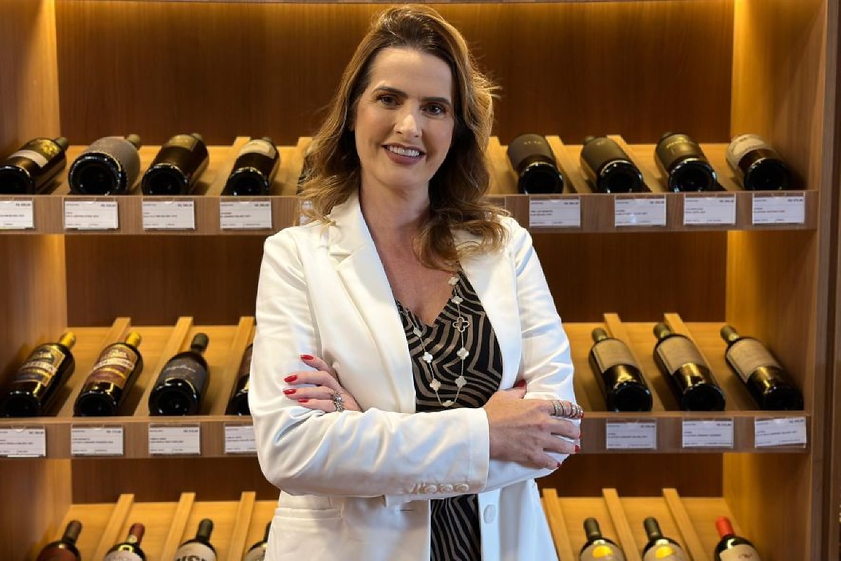 Janaina deve fazer nova troca na suplência