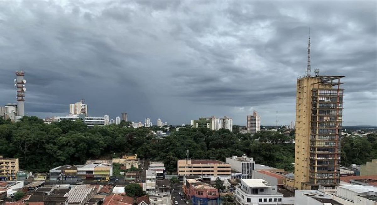 Cuiabá amanhece nublada e com queda de temperatura; máxima de 32º C | Rdnews