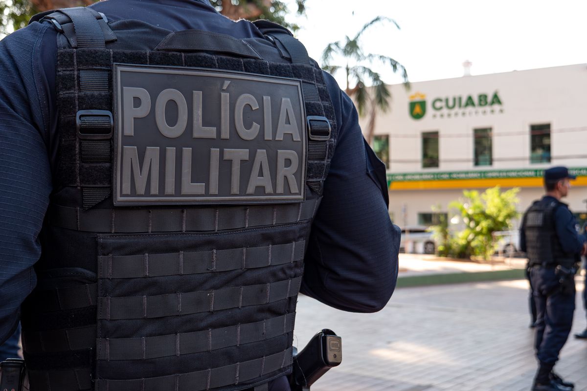 Homem é esfaqueado no peito pelo pai e fica gravemente ferido