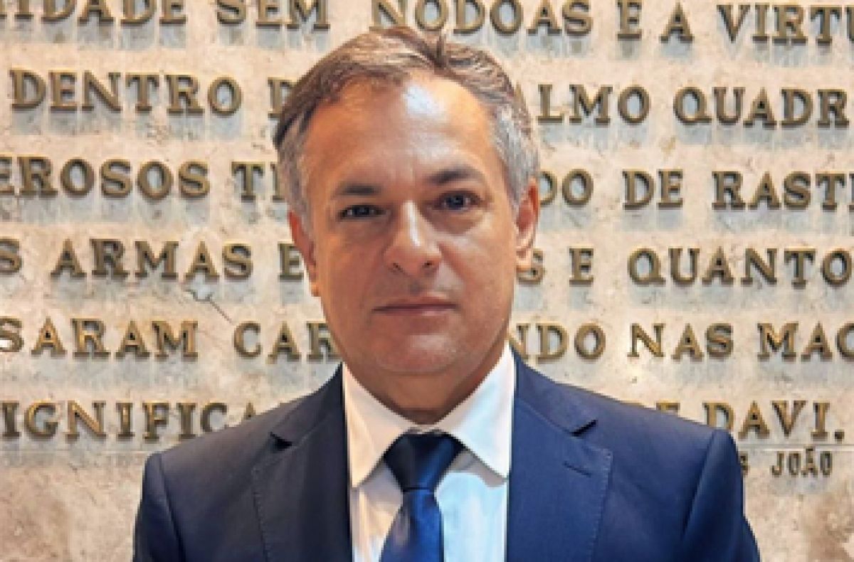 A atual crise Institucional do STF