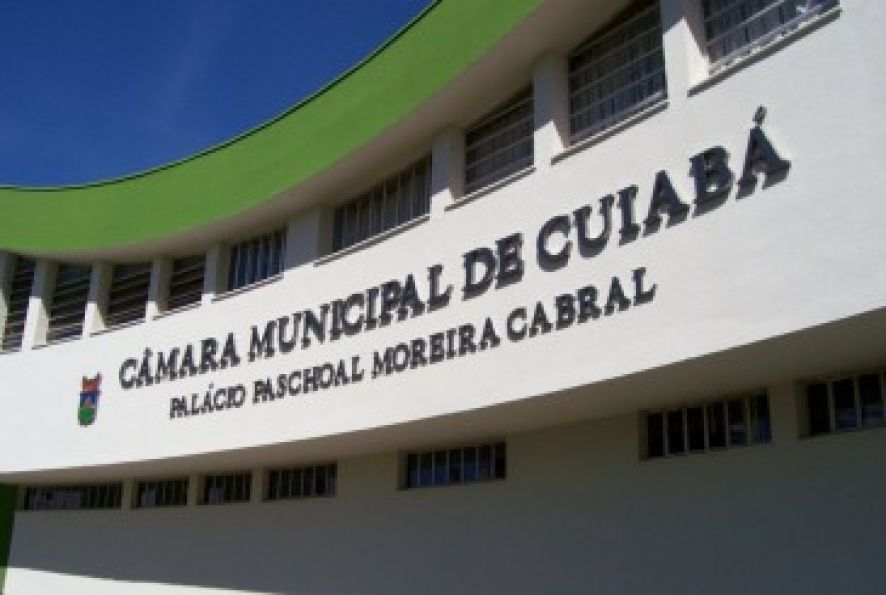 Carreira pública…