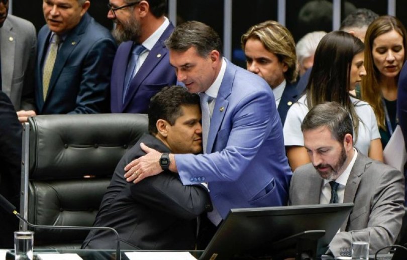 Avano da direita no Senado torna votao do fim da 6×1 invivel | FOLHAMAX