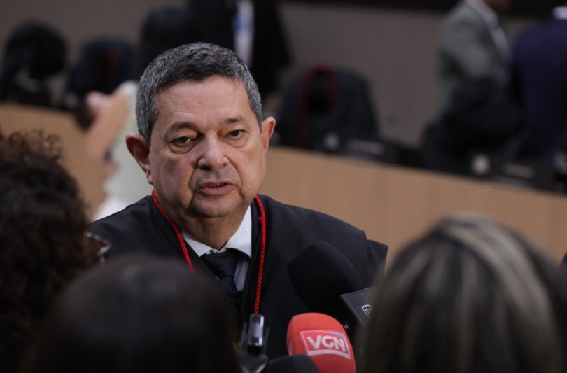 Novo presidente do TJ vai retomar reajuste de 6,8% e reformular comarcas | FOLHAMAX