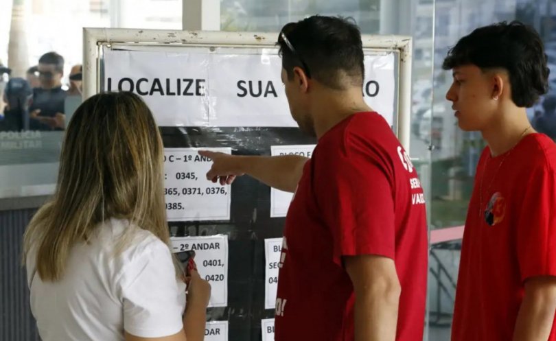 Trabalhador tem direito de sair do servio para votar | FOLHAMAX