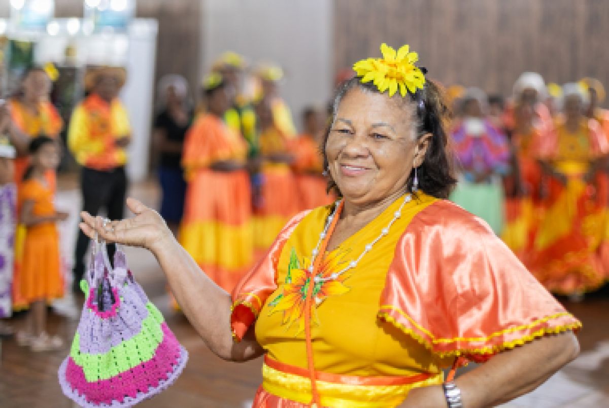 CCI Aideê Pereira celebra 27 anos com Baile Retrô e programação cultural nesta terça-feira